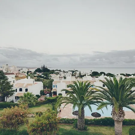 Mourisca Villa Armação de Pêra